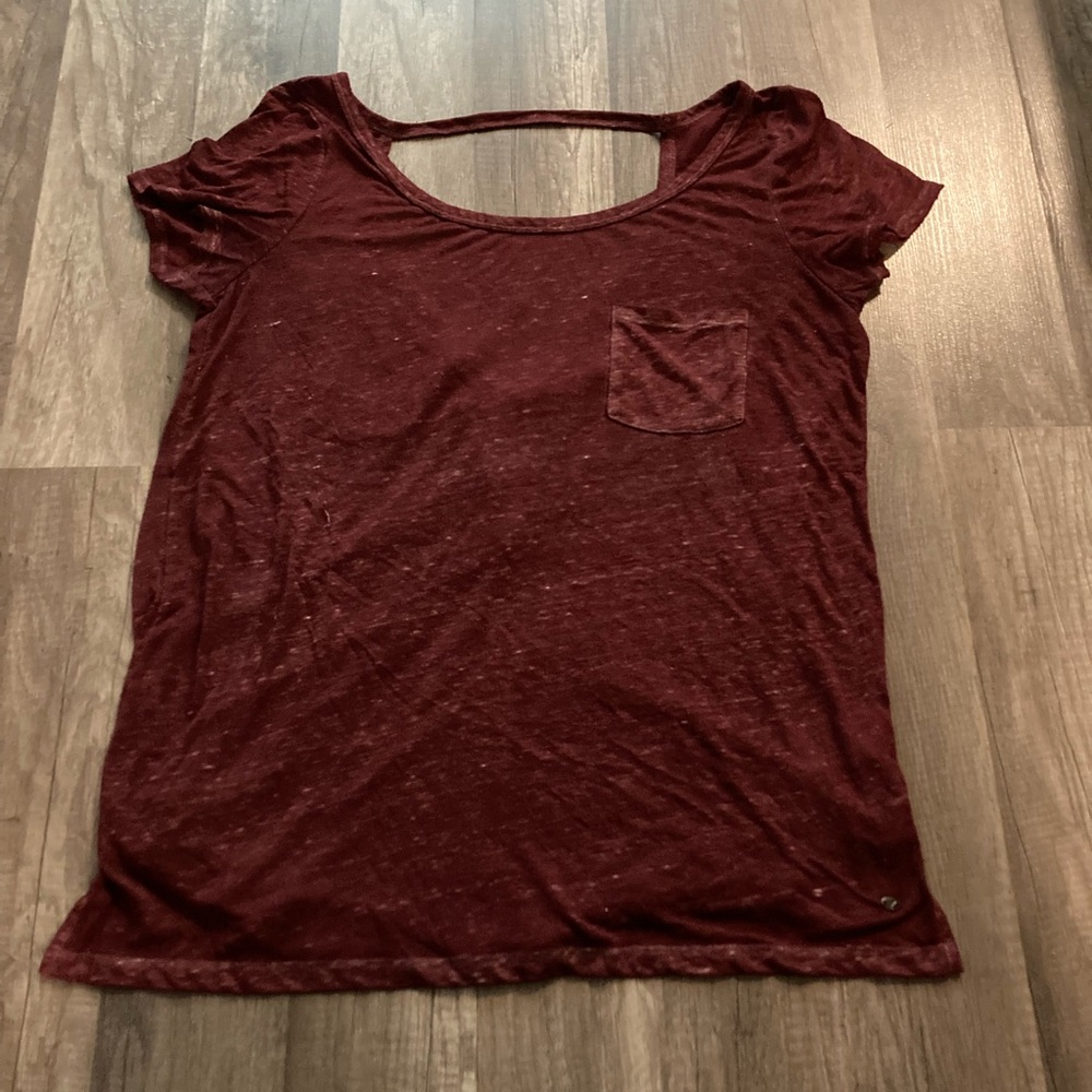 American Eagle Outfitters Maroon Short Sleeve Tee
